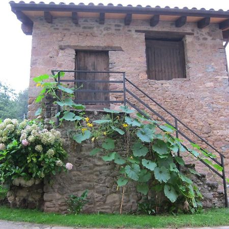 Mas El Llach La Vall de Bianya Luaran gambar